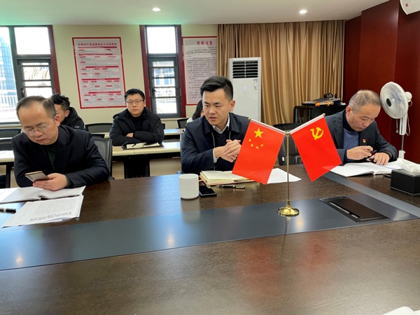 南昌市政建設(shè)機關(guān)黨支部開展主題黨日活動6005.jpg