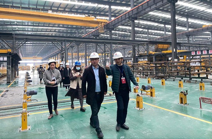南昌縣政協(xié)副主席梁文杰蒞臨市政遠大調研裝配式建筑691.jpg