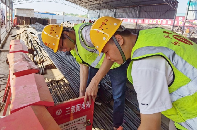 南昌市政建設(shè)各在建項(xiàng)目持續(xù)開展安全隱患大排查
