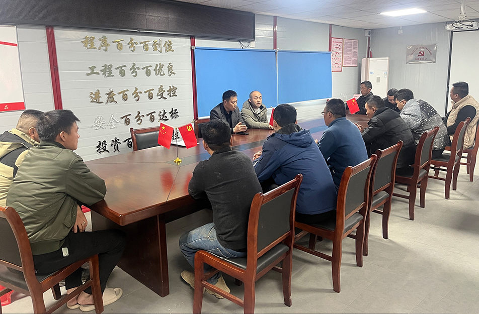 應對低溫雨雪冰凍天氣 市政建設(shè)人在行動